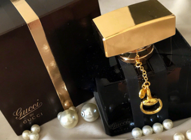 GUCCI经典女士香水香味浓郁吗?留香持久吗? GUCCI经典女士香水香味浓郁吗?留香持久吗?