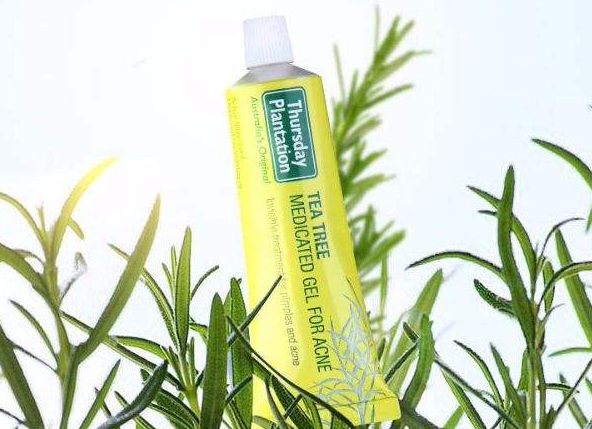 星期四祛痘凝胶毁容?可以用全脸吗? 星期四祛痘凝胶毁容?可以用全脸吗?