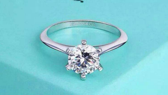 蒂芙尼经典六爪钻戒图片?怎么选钻戒是最好的? 蒂芙尼经典六爪钻戒图片?怎么选钻戒是最好的?