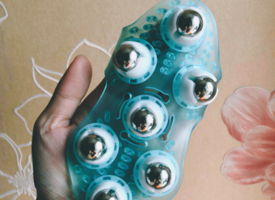 MINISO的七珠按摩器价格多少？可以全身按摩吗？