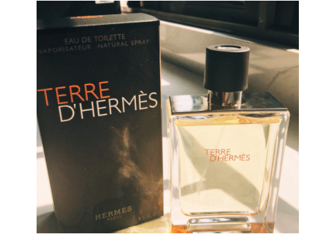 爱马仕大地香水好闻吗? 爱马仕大地香水好闻吗?