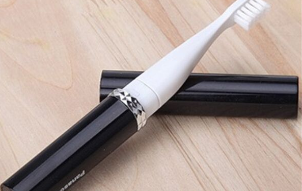 松下电动牙刷DM712值得买吗？是声波震动的吗？