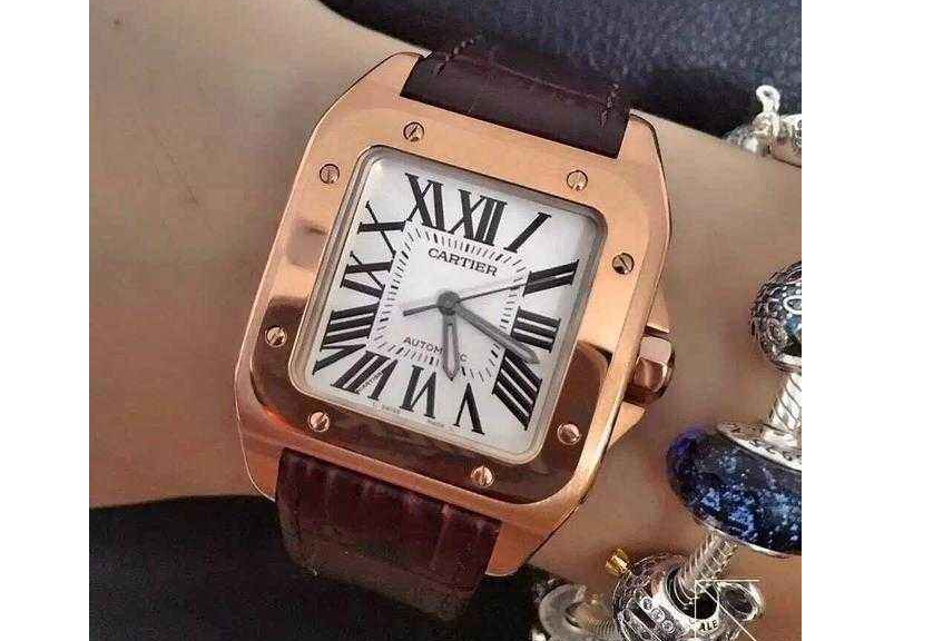 卡地亚山度士男表价格?卡地亚山度士男士腕表如何换表带? 卡地亚山度士男表价格?卡地亚山度士男士腕表如何换表带?