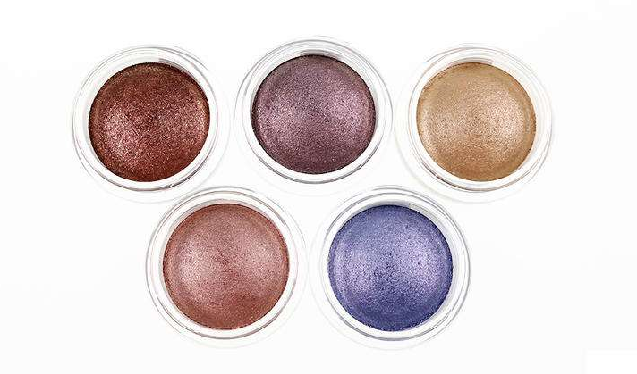 黛珂 单色眼影膏 热卖色 试色?黛珂 单色眼影膏粉质如何? 黛珂 单色眼影膏 热卖色 试色?黛珂 单色眼影膏粉质如何?