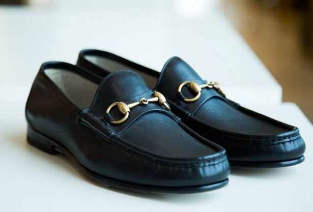 gucci皮鞋是真皮的吗?多少钱一双? gucci皮鞋是真皮的吗?多少钱一双?