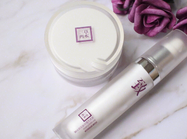 三草两木抗皱系列有哪些单品？分别什么功效？