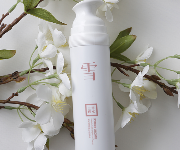 三草两木洗面奶每款什么功效?三草两木洗面奶怎么选? 三草两木洗面奶每款什么功效?三草两木洗面奶怎么选?