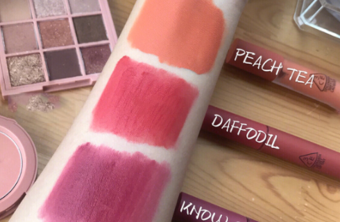 3ce唇釉哪个色号好看?谁能推荐一下? 3ce唇釉哪个色号好看?谁能推荐一下?