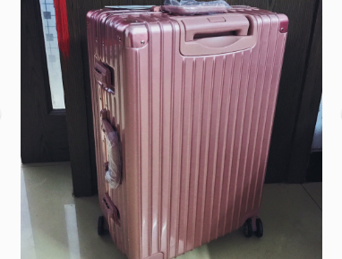 淘宝心选行李箱带海关锁?材质好吗? 淘宝心选行李箱带海关锁?材质好吗?