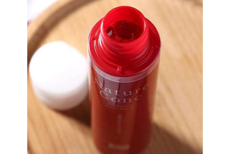 娜丽丝收敛水有效果吗?娜丽丝毛孔收敛水好吗? 娜丽丝收敛水有效果吗?娜丽丝毛孔收敛水好吗?