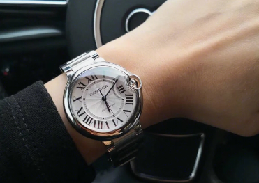 卡地亚蓝气球机械表价格?表盘尺寸多大好看? 卡地亚蓝气球机械表价格?表盘尺寸多大好看?