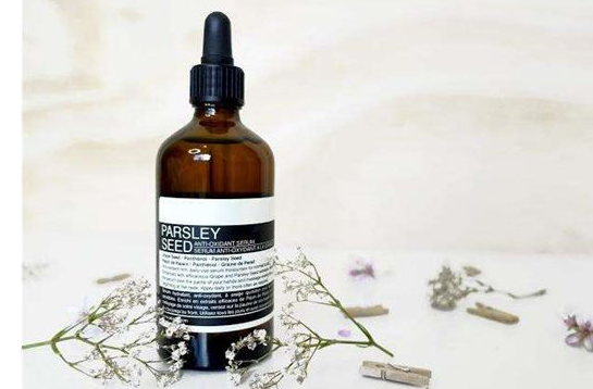 按摩脸用什么精油?范冰冰脸部按摩精油好吗? 按摩脸用什么精油?范冰冰脸部按摩精油好吗?