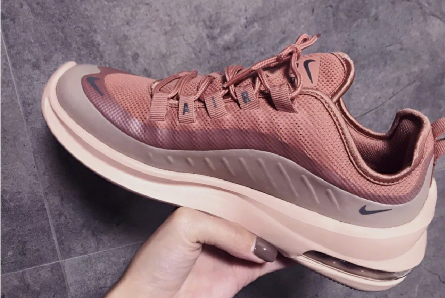 nike max axis评测？nike运动鞋好看吗？
