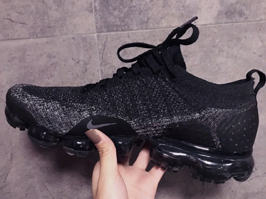nike max axis评测？nike运动鞋好看吗？