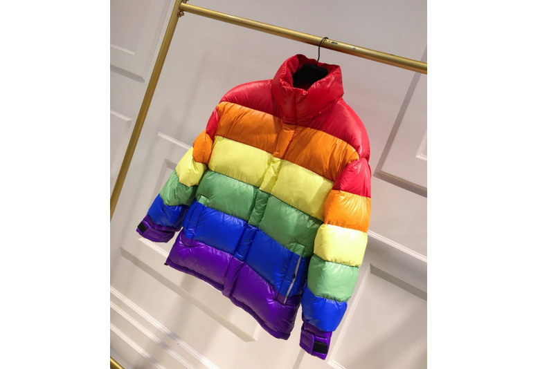 名牌羽绒服有哪些牌子?谁能介绍一下? 名牌羽绒服有哪些牌子?谁能介绍一下?