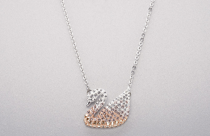 施华洛世奇天鹅哪款好?施华洛世奇天鹅项链推荐? 施华洛世奇天鹅哪款好?施华洛世奇天鹅项链推荐?