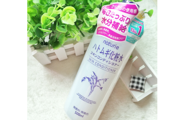 雪玲妃薏仁水和娥佩兰那个好?有什么区别? 雪玲妃薏仁水和娥佩兰那个好?有什么区别?