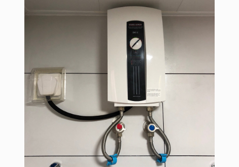 即热式热水器安全吗？斯宝亚创即热式热水器咋样？