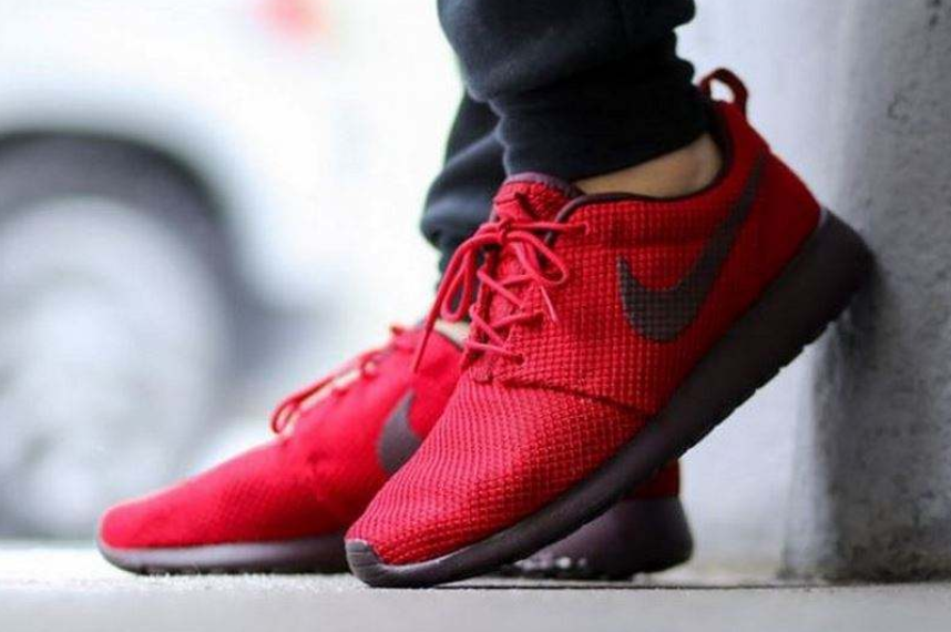 nike roshe run脚感？nike roshe run跑鞋值得买吗？