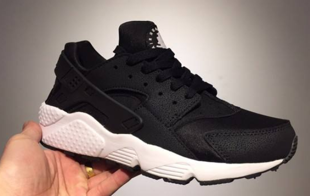 耐克华莱士八代跑鞋如何?减震效果好吗? 耐克华莱士八代跑鞋如何?减震效果好吗?