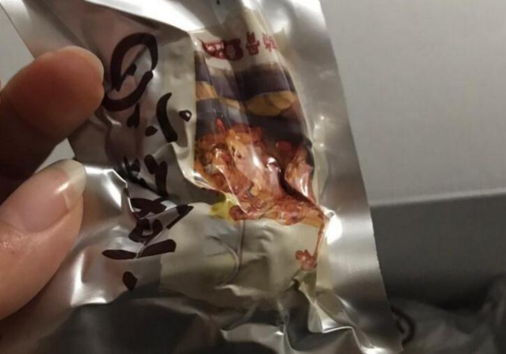 百草味鸭肉大礼包开箱 分享试吃体验 百草味鸭肉大礼包开箱 分享试吃体验