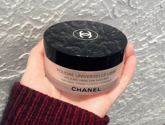 香奈儿散粉和纪梵希散粉哪个好?质地怎么样? 香奈儿散粉和纪梵希散粉哪个好?质地怎么样?