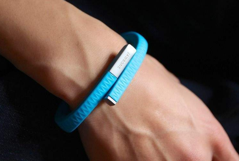 Jawbone智能手环好吗?有什么功能? Jawbone智能手环好吗?有什么功能?