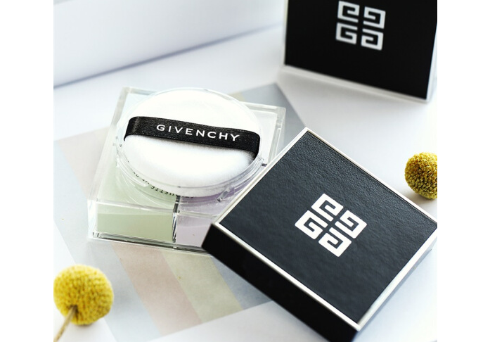 纪梵希散粉哪个色号好？使用方法？