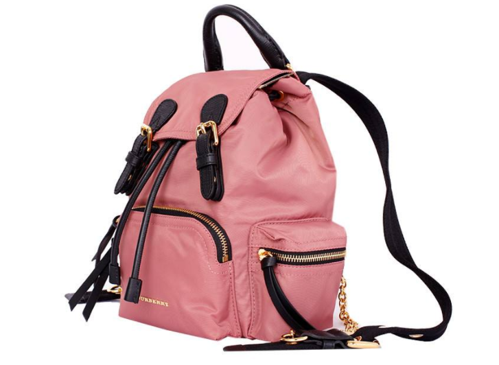 burberry双肩包颜色?出门适合多大尺寸的包包? burberry双肩包颜色?出门适合多大尺寸的包包?