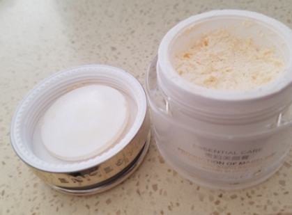 麦吉丽贵妇膏的成分?祛痘印效果好? 麦吉丽贵妇膏的成分?祛痘印效果好?