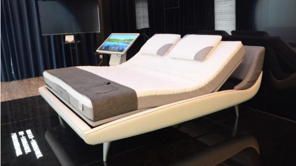 电子与家具的碰撞,外国人都被这款智能床圈粉了? 电子与家具的碰撞,外国人都被这款智能床圈粉了?