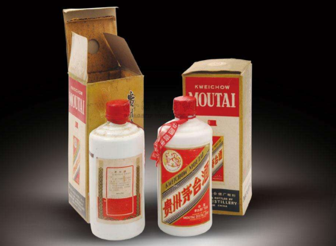 过年走亲访友 经典白酒不可少 过年走亲访友 经典白酒不可少