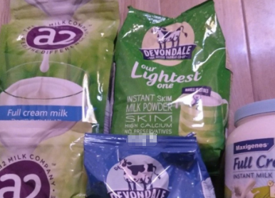 美可卓、A2、德运奶粉对比? 美可卓、A2、德运奶粉对比?