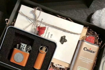 名牌打火机有哪些?谁能推荐几款? 名牌打火机有哪些?谁能推荐几款?