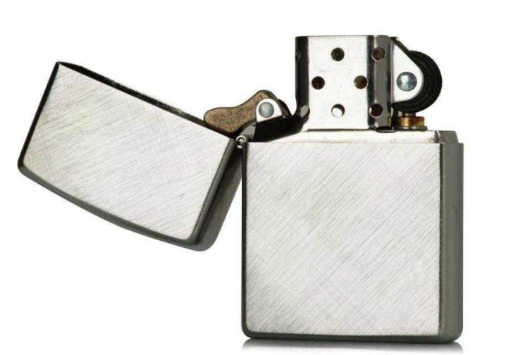 zippo打火机真假？和其他品牌相比如何？