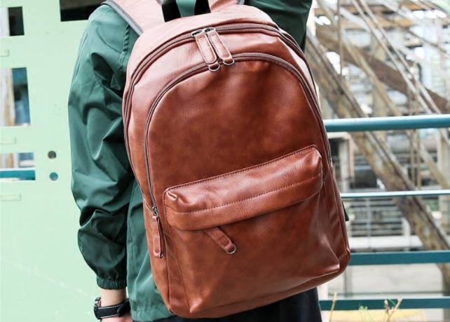 男士双肩包搭配要注意这4个误区 男士双肩包搭配要注意这4个误区