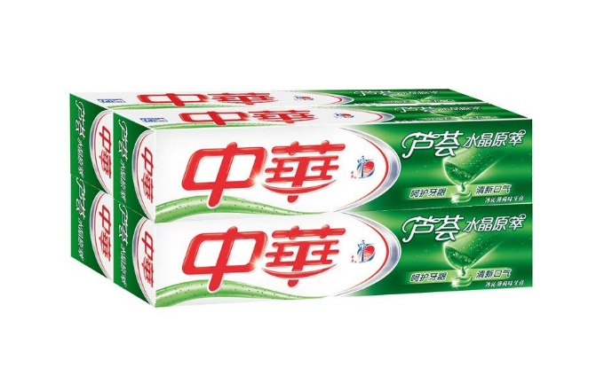 【牙膏知识百科】用牙膏洗脸伤皮肤吗,牙膏洗脸有什么好处。 【牙膏知识百科】用牙膏洗脸伤皮肤吗,牙膏洗脸有什么好处。