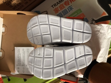 新入手的耐克毛毛虫童鞋 宝妈们一起了解一下 新入手的耐克毛毛虫童鞋 宝妈们一起了解一下