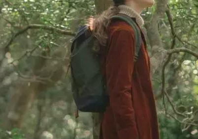 春季出游 你需要一款高颜值的实用双肩包 春季出游 你需要一款高颜值的实用双肩包