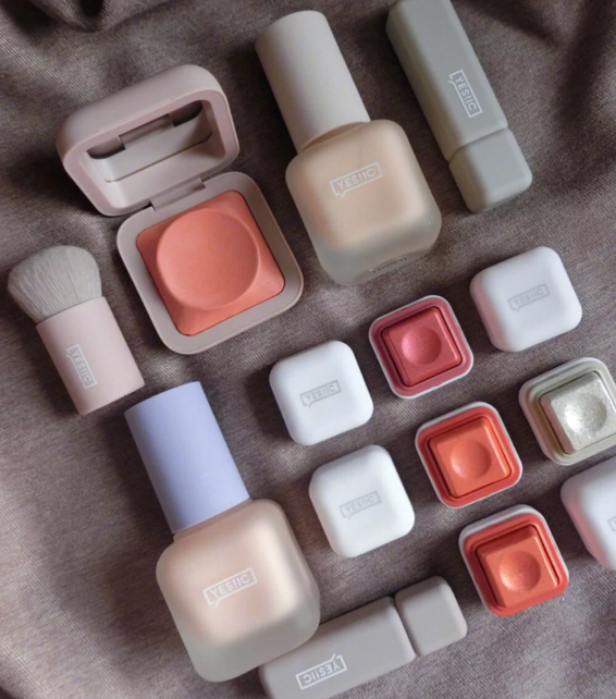 yesic魔方眼影试色分享 日常百搭非常nice yesic魔方眼影试色分享 日常百搭非常nice