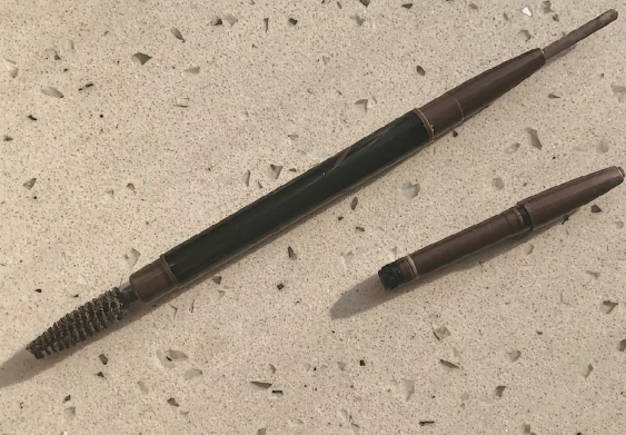 玛丽黛佳眉笔使用感受分享 性价比不错