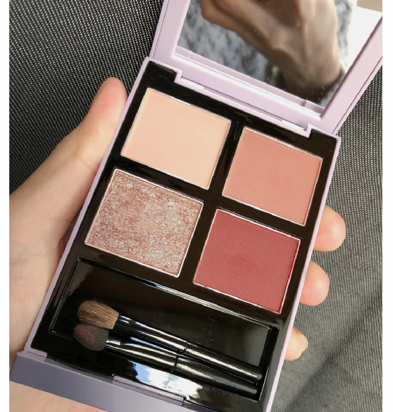 选购眼影的五个标准 平价好用眼影分享 选购眼影的五个标准 平价好用眼影分享