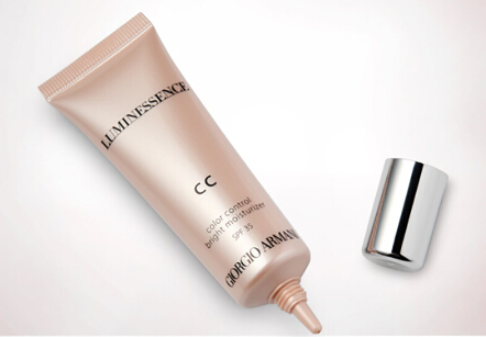 女王节不知道送啥礼物 CC霜考虑一下 女王节不知道送啥礼物 CC霜考虑一下