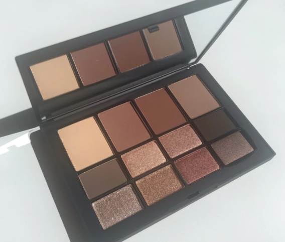 Nars眼影盘推荐 春季出游妆要撸起来了 Nars眼影盘推荐 春季出游妆要撸起来了