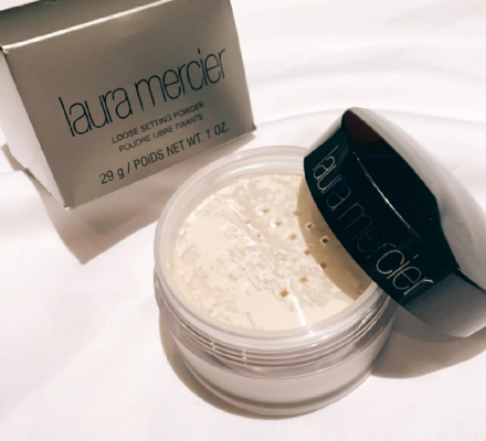 还在纠结选择什么定妆产品 进来看看就行了 还在纠结选择什么定妆产品 进来看看就行了