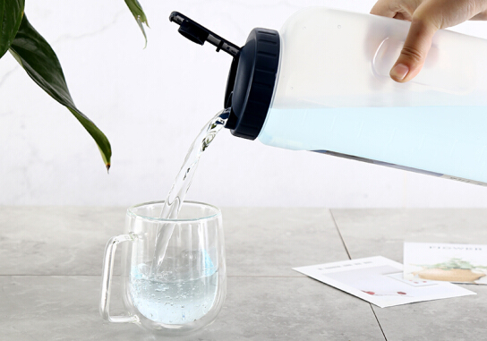 乐扣乐扣塑料水杯开箱 大神给你介绍一下水杯材质 乐扣乐扣塑料水杯开箱 大神给你介绍一下水杯材质