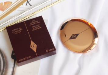 女王节送礼推荐 七款好用的粉饼任你选 女王节送礼推荐 七款好用的粉饼任你选