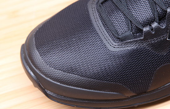 连绵阴雨?你需要一双防水的阿迪达斯户外鞋 连绵阴雨?你需要一双防水的阿迪达斯户外鞋