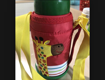 虎牌儿童保温杯到手了 感受一下为什么那么火 虎牌儿童保温杯到手了 感受一下为什么那么火