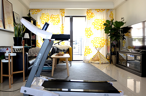 跑步机买贵不如买对 佑美A5家用跑步机开箱 跑步机买贵不如买对 佑美A5家用跑步机开箱